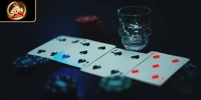 Tìm hiểu chung về bàn chơi phỏm trực tuyến